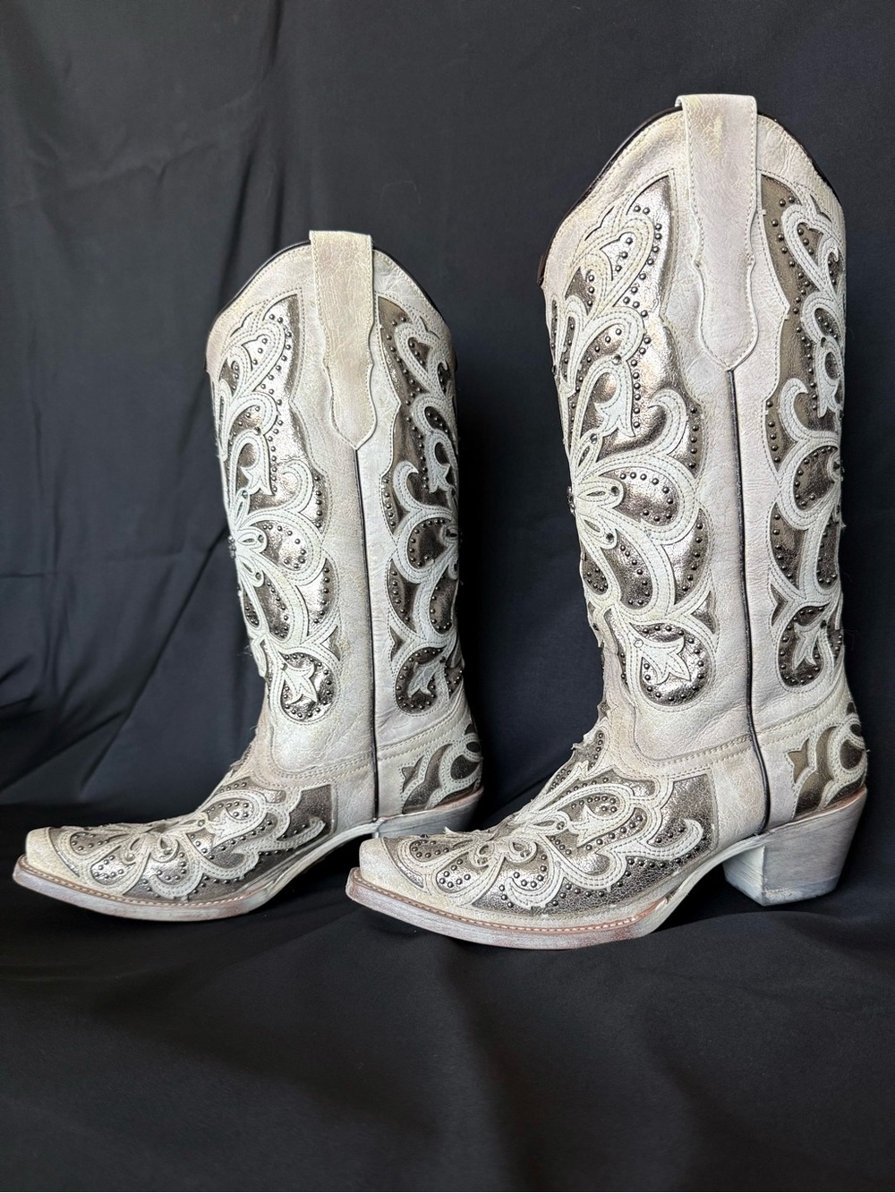 Corral Antique White Crystal Snip-Toe Western Boots